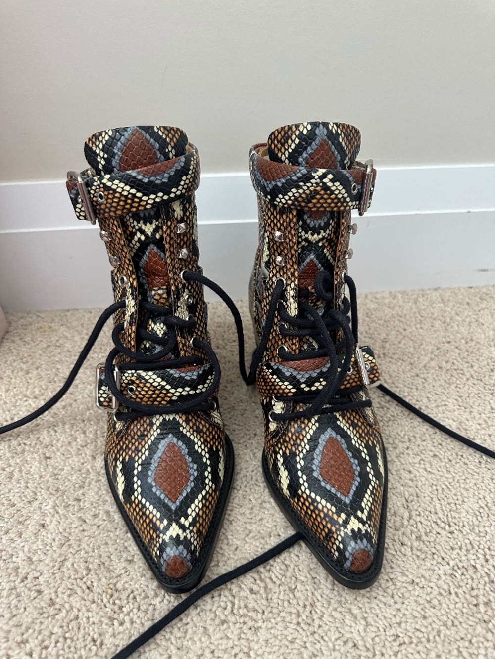 Chloé Rylee Python-Print Leather Ankle Boots – Tan/Brown – US 7